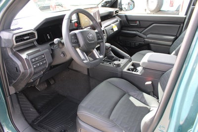 2026 Toyota 4Runner i-FORCE MAX TRD Off-Road Premium i-FORCE MAX