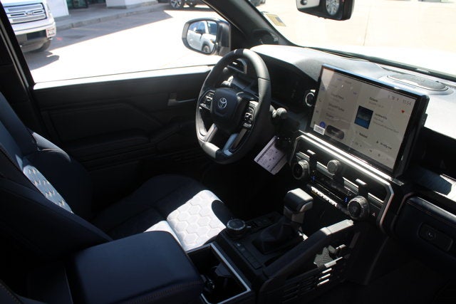 2026 Toyota 4Runner i-FORCE MAX Platinum