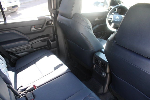 2026 Toyota 4Runner i-FORCE MAX Platinum