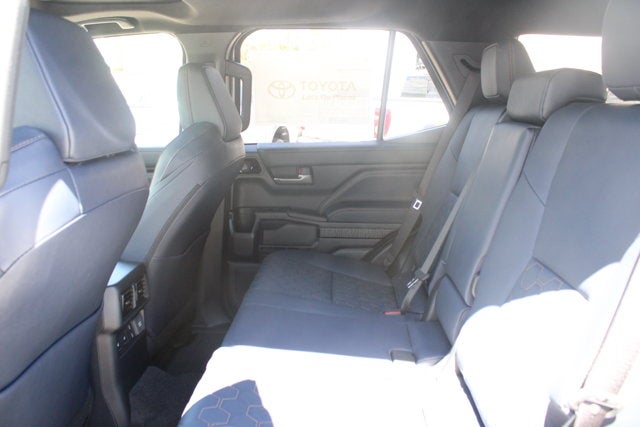 2026 Toyota 4Runner i-FORCE MAX Platinum