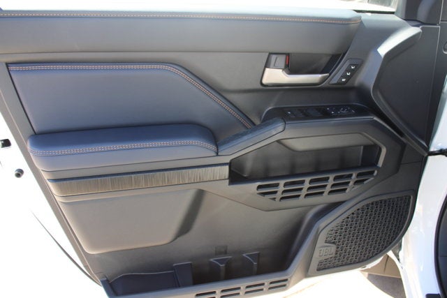 2026 Toyota 4Runner i-FORCE MAX Platinum