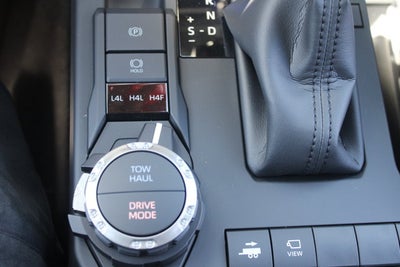 2026 Toyota 4Runner i-FORCE MAX Platinum