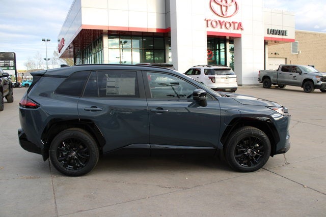2026 Toyota RAV4 Plug-in Hybrid SE