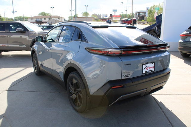 2026 Toyota C-HR SE